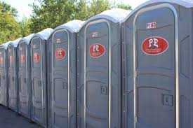 Best Portable Restroom Servicing (Cleaning and Restocking)  in Danbury, CT